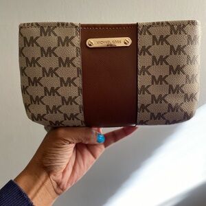 Michael Kors Belt Bag